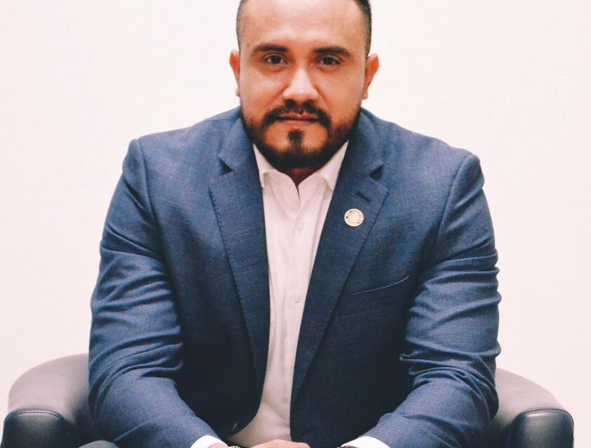 SALVADOR TOVAR “hacer que las cosas sucedan”
