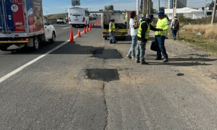 Anuncian reparaciones en la entrada a Puerto Interior;  en vialidad lateral de la carretera León- Silao