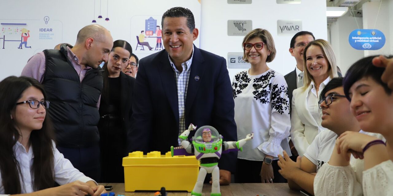 Abre UG Laboratorio para el Desarrollo del Emprendimiento, la Creatividad, la Innovación y la Tecnología