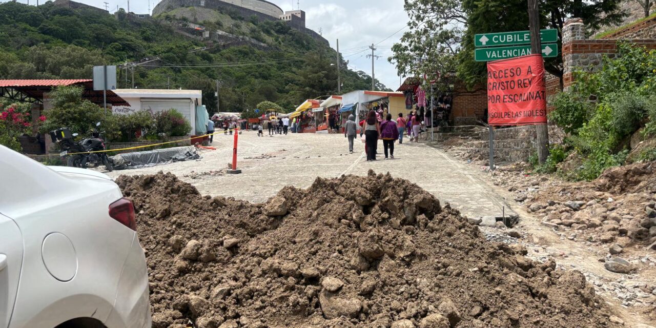 Sigue cerrada la subida a Cristo Rey; está abierto el santuario