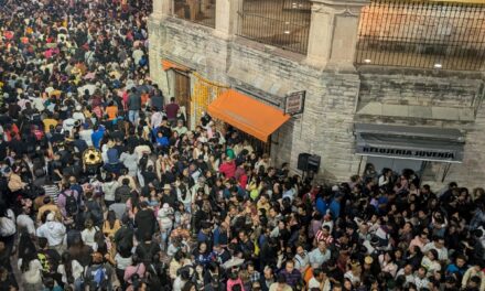 Llegan 300 mil personas en Festival de Muertos a la capital y dejaron 253 millones de pesos