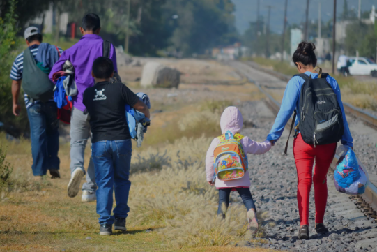Advierten experto de la UG sobre impacto económico por las deportaciones masivas a México