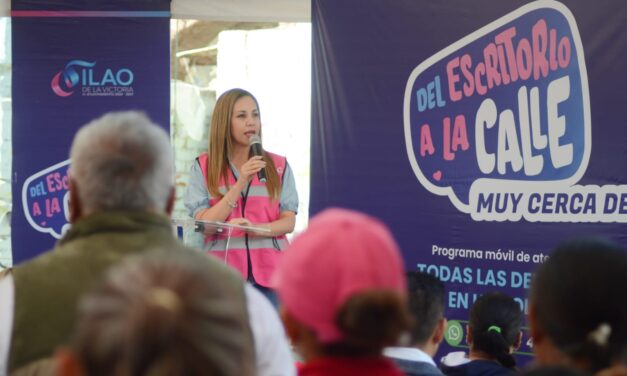 Lleva Melanie el programa “Del escritorio a la calle” a San Diego El Grande