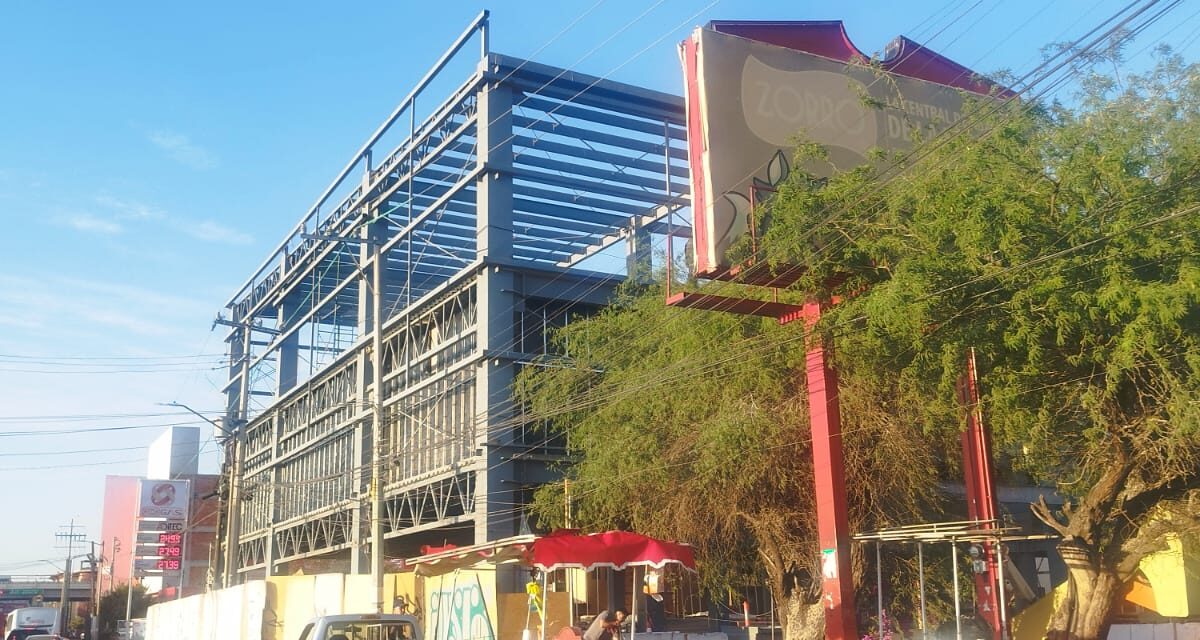 Del Sol levanta su tienda más ambiciosa en Silao: abrirá antes del regreso a clases
