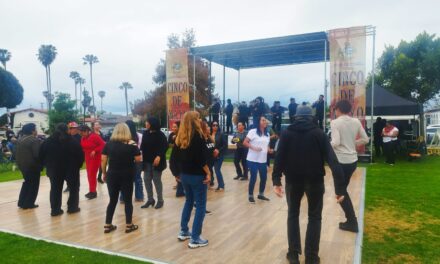 Celebran 5 de Mayo en San Clemente, California: familias de Bajío de Bonillas se reencuentran junto al mar